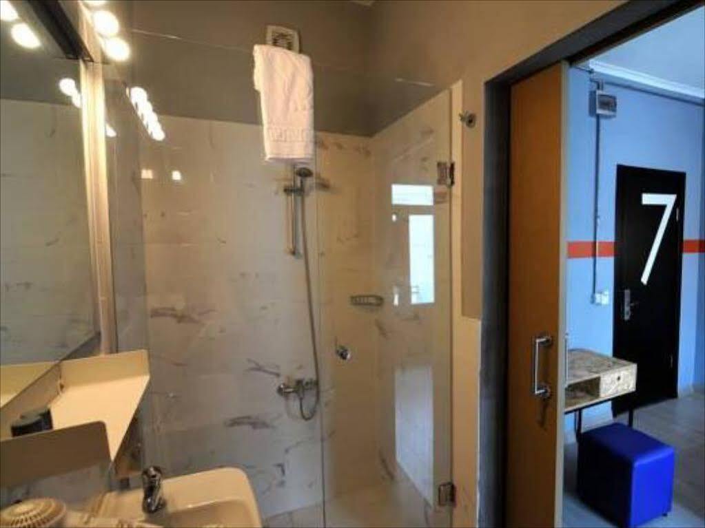 Taksim Safe House Hotell Istanbul Exteriör bild